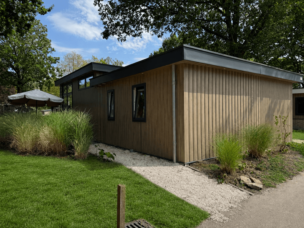 Recreatiewoning op EuroParcs Kaatsheuvel in Kaatsheuvel – foto 3