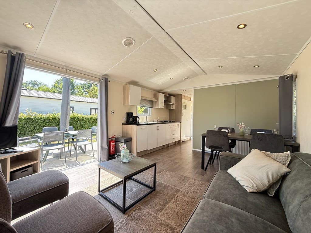 Recreatiewoning op EuroParcs Zuiderzee in Biddinghuizen – foto 4