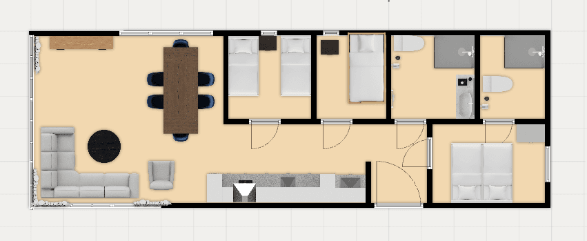 Plattegrond van een vakantiewoning met drie slaapkamers, woonkamer met zithoek en eettafel, en twee badkamers.